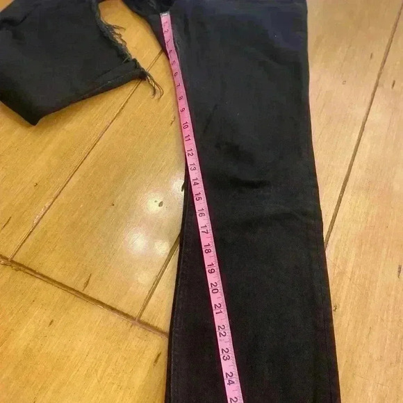 Everlane Black Frayed Ankle Jeans size 29 great condition - Picture 4 of 7